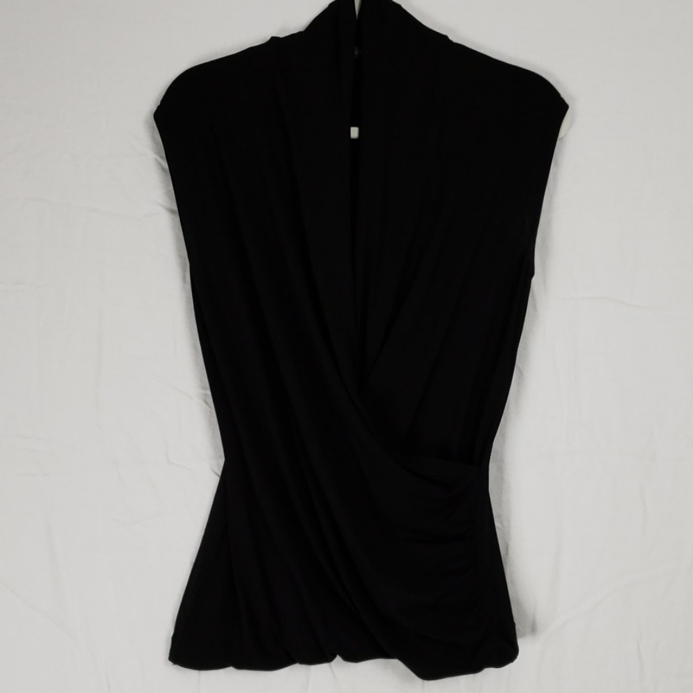 Vince Camuto Sleeve Black Top